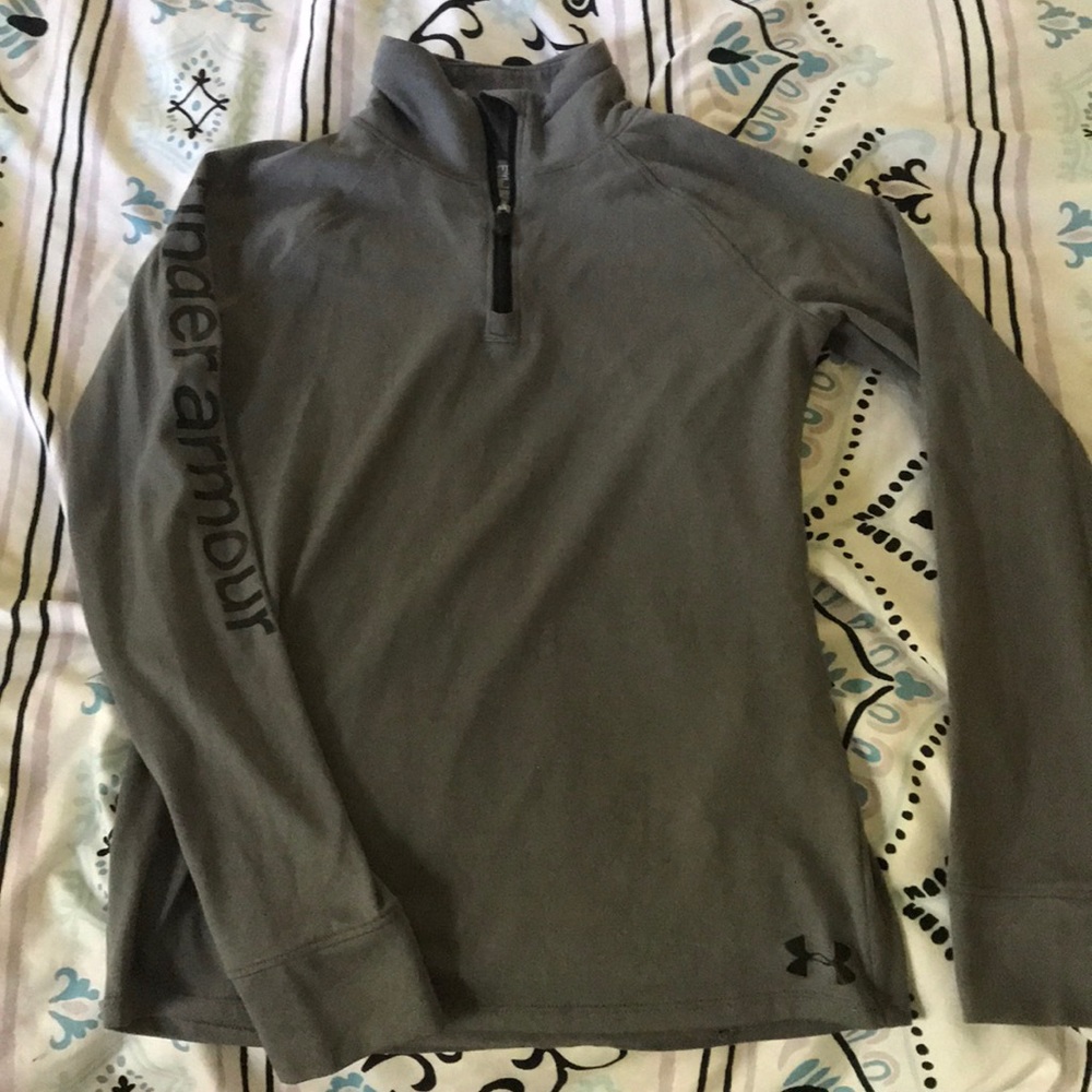 Girls Under Armour shirt